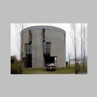 Stabio, Casa Medici (arch. Mario Botta 1980-82), photo Wojciech Kaczura, Wikipedia.jpg